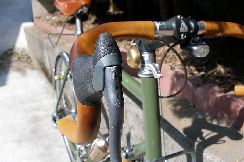 Surly LHT - lever scuff detail