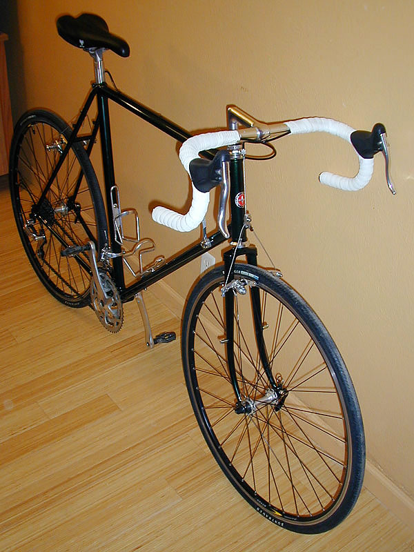 Schwinn Voyager - front angle view