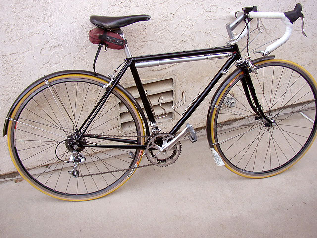Specialized Sequoia - drive side view