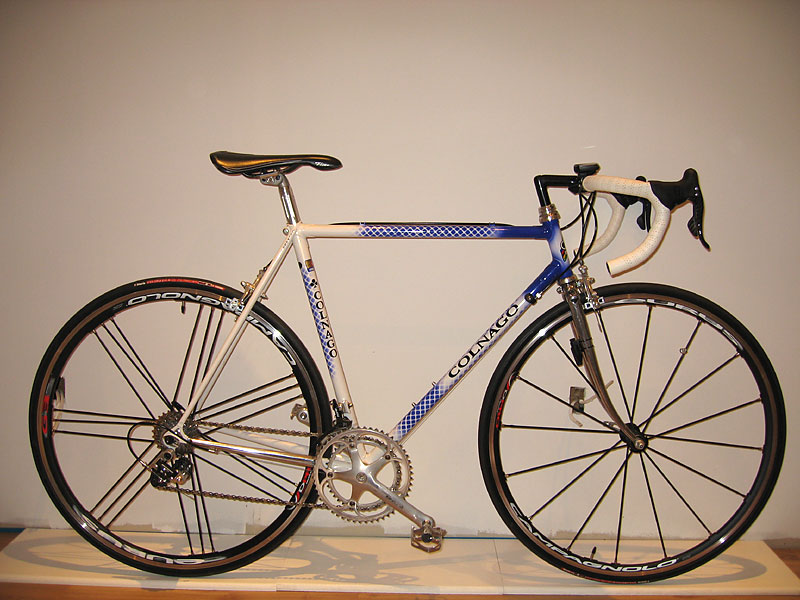 Colnago road - side view