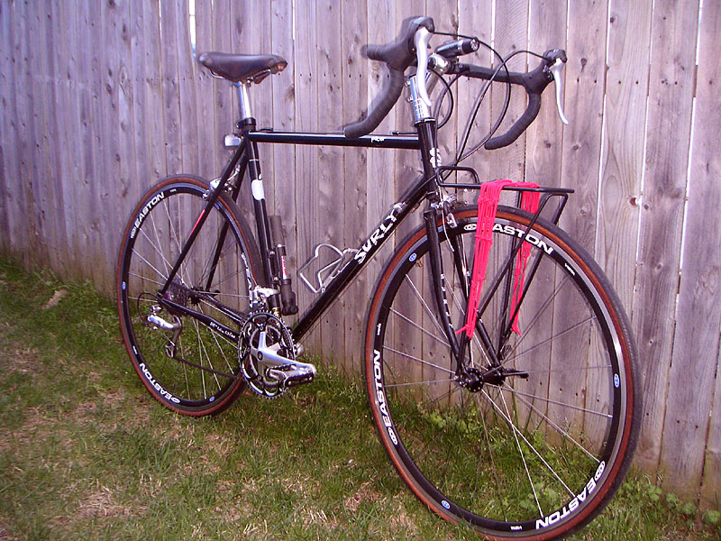 Surly Pacer - front quarter view