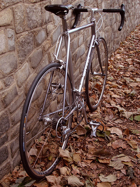 Miyata 1200 - rear quarter view