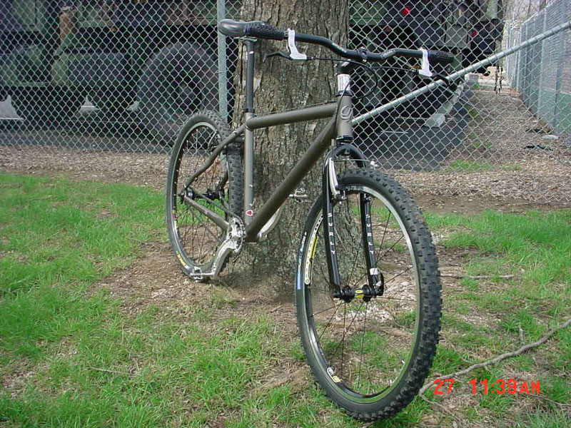Singlespeed with Surly Fork - front quarter view