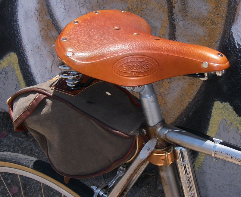 saddle detail
