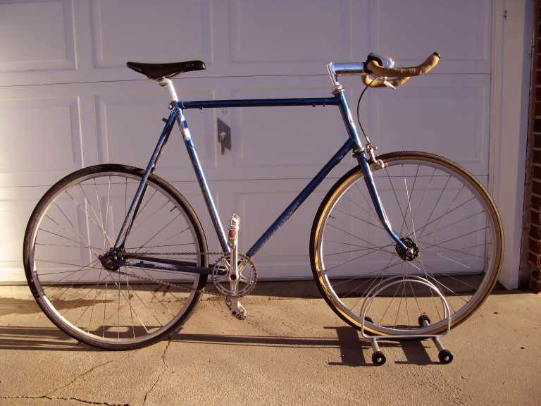 Quickie Blue Fixie - side view