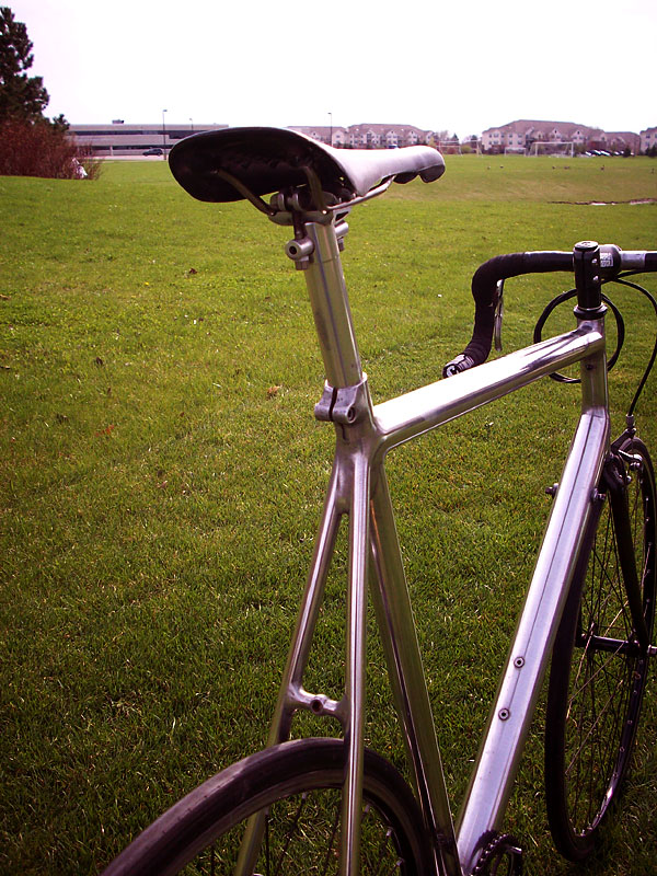 Cannondale Crit 400 - rear angle view