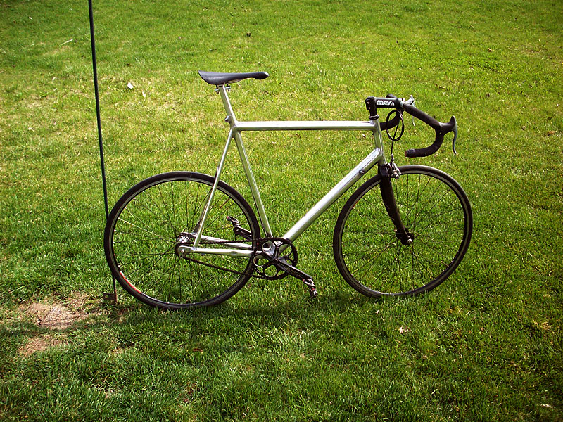 Cannondale Crit 400 - side view
