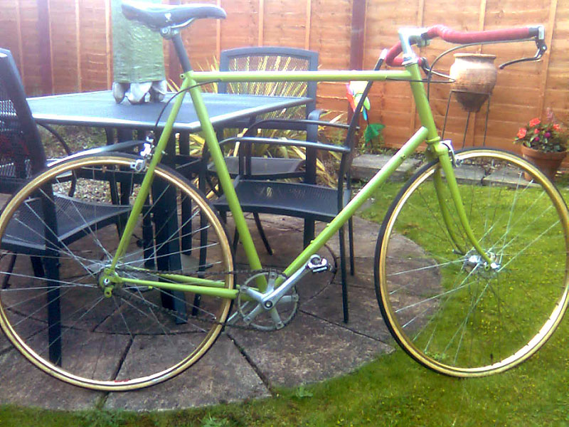 Peugeot Tourmalet - side view