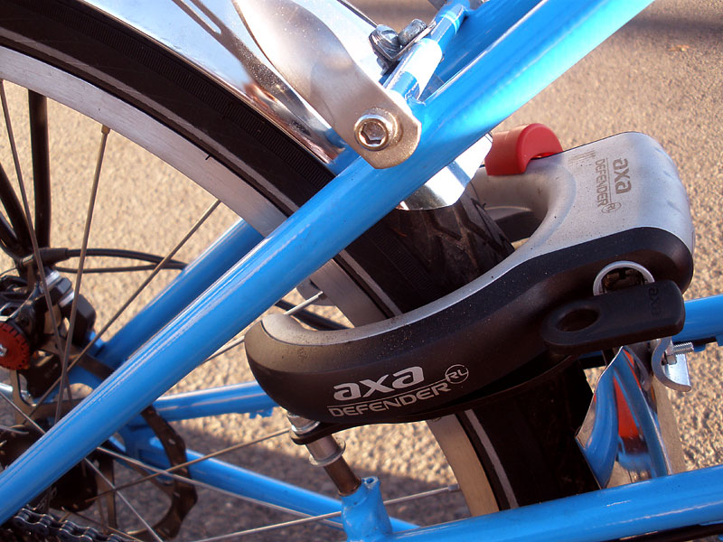CETMA Cargo Bike - wheel lock detail